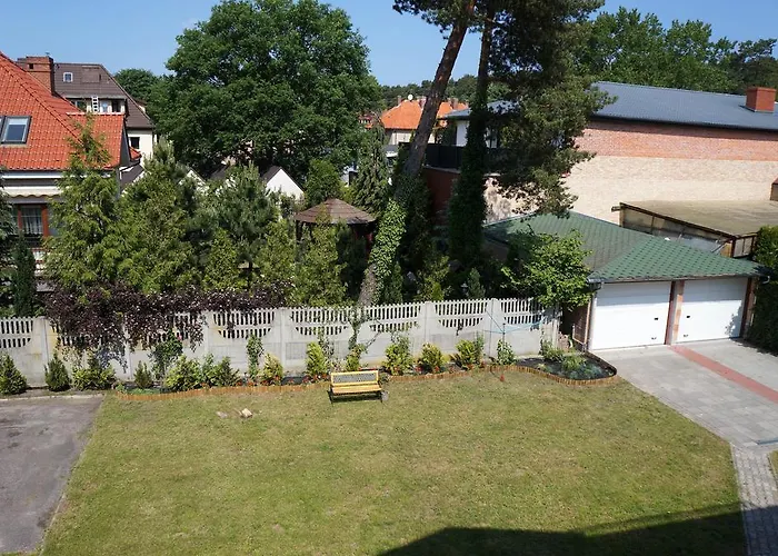 民宿 Nadmorskie 斯维诺乌伊希切